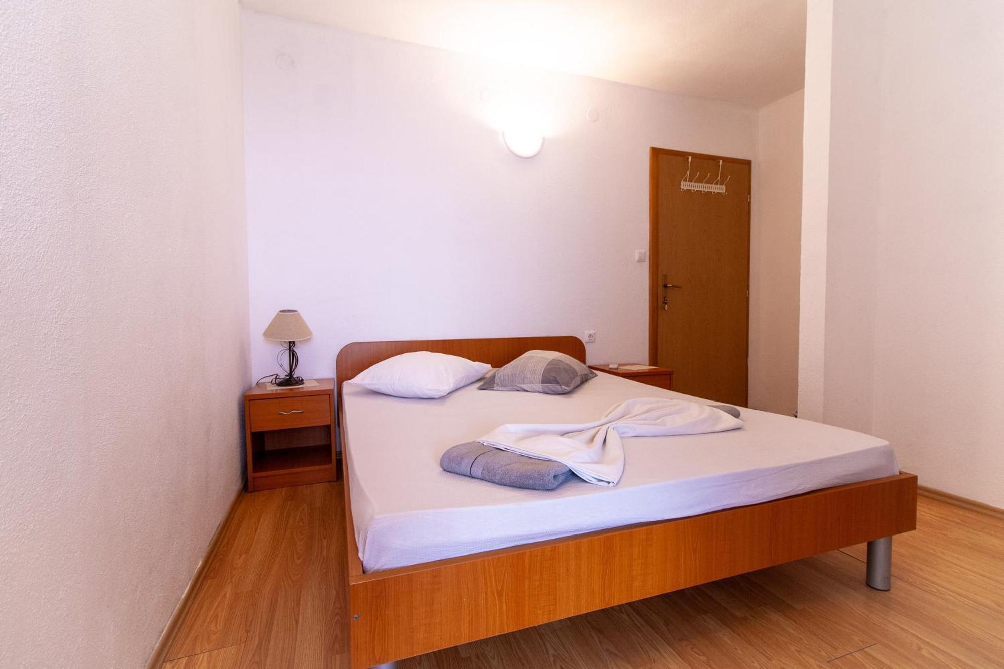 Apartments Laura เนอุม ห้อง รูปภาพ
