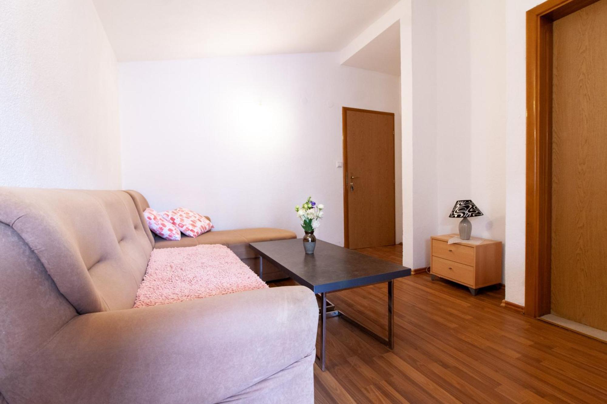 Apartments Laura เนอุม ห้อง รูปภาพ