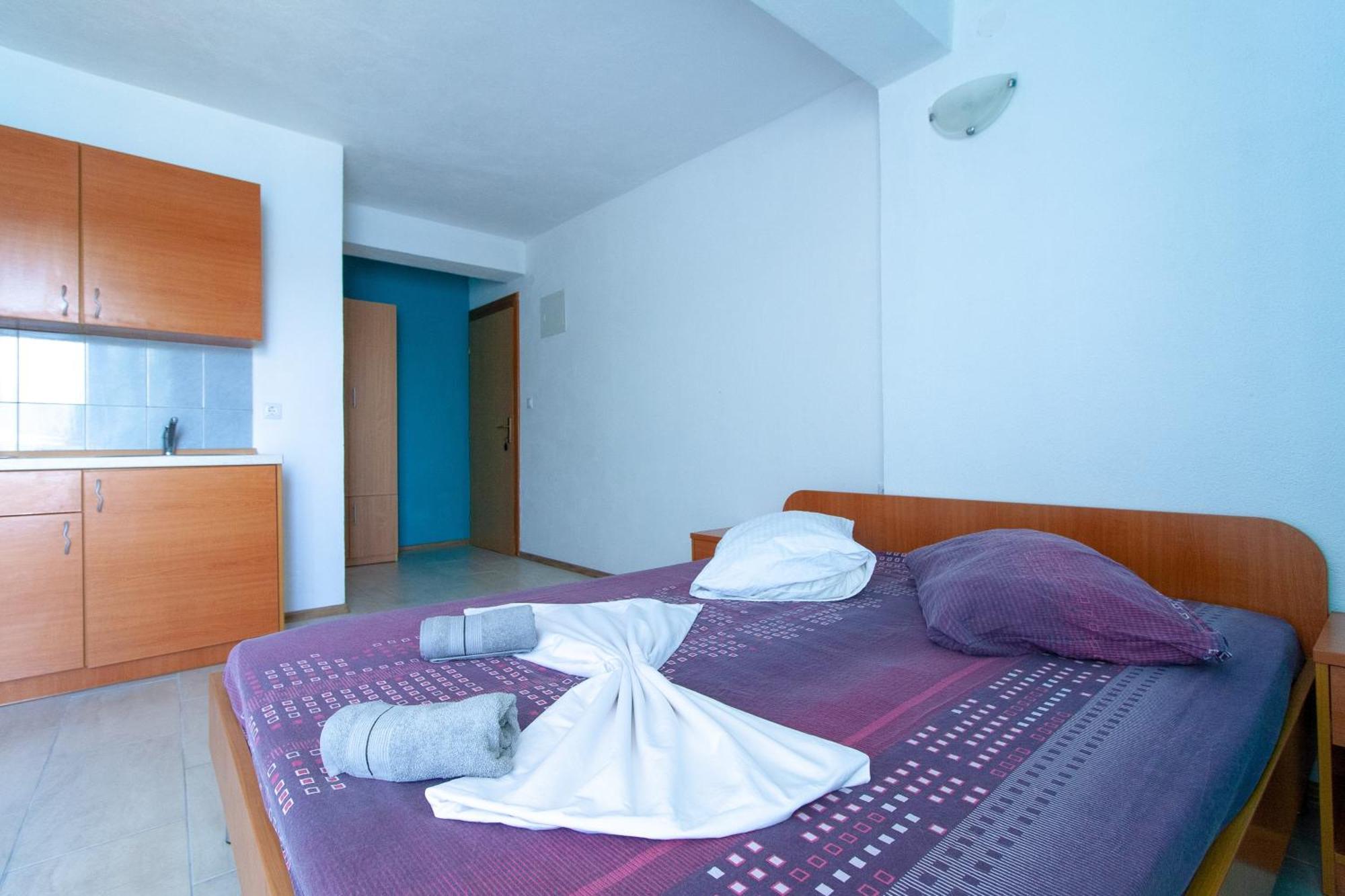 Apartments Laura เนอุม ห้อง รูปภาพ