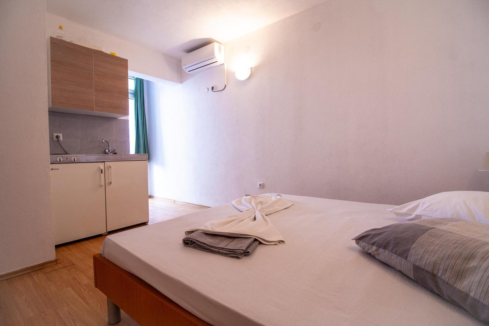 Apartments Laura เนอุม ห้อง รูปภาพ
